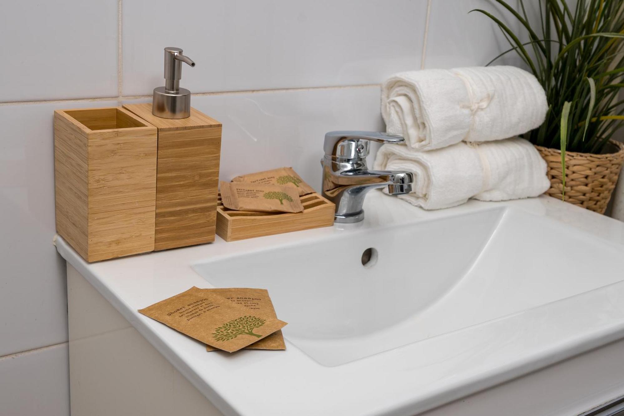 Green Oasis Charming Loft In A Historic Warsaw Tenement House 900 M From Central Station Eksteriør billede