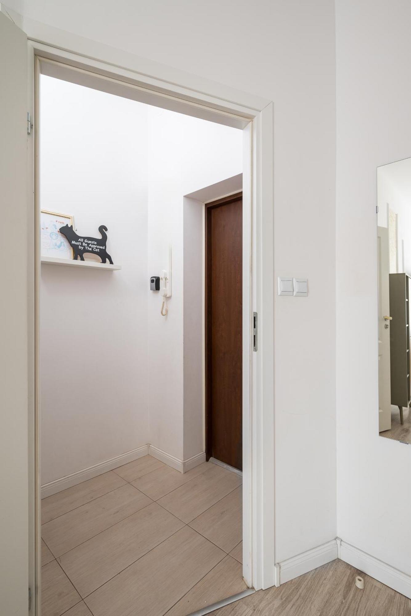 Green Oasis Charming Loft In A Historic Warsaw Tenement House 900 M From Central Station Eksteriør billede